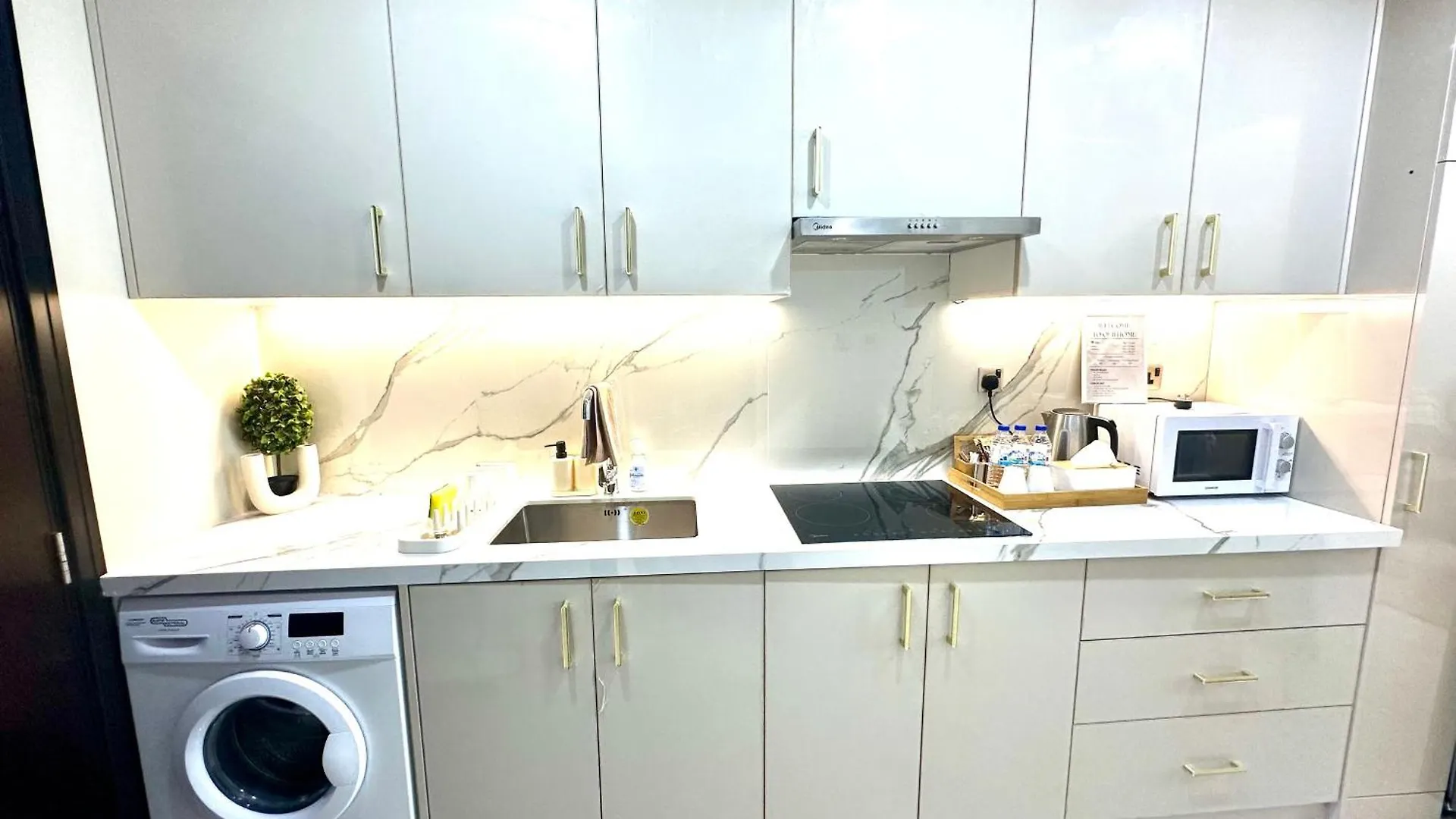 Stunning Studio With Sea-View In Jlt Dubai 0*,  United Arab Emirates