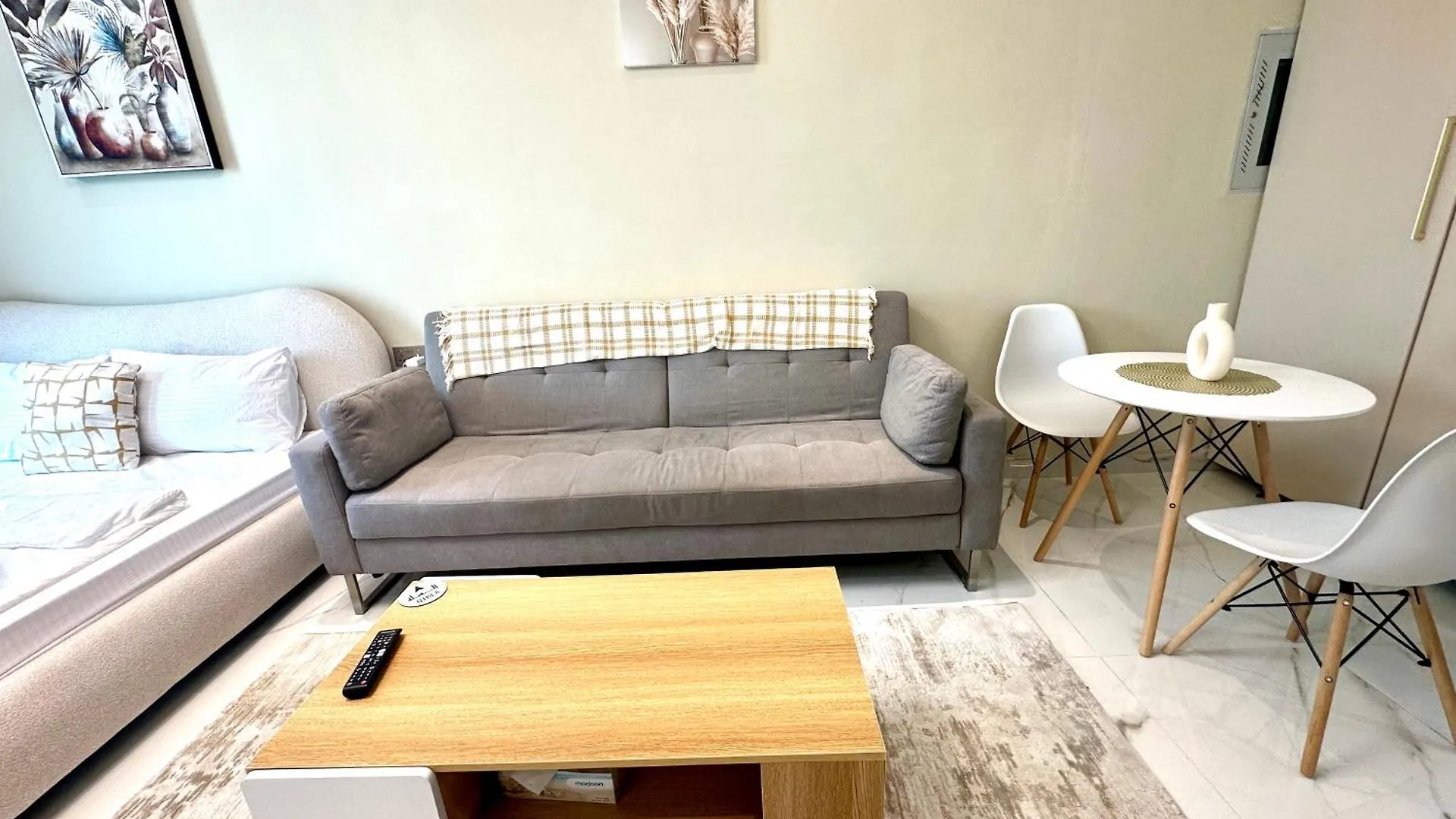 Apartment Stunning Studio With Sea-View In Jlt Dubai United Arab Emirates