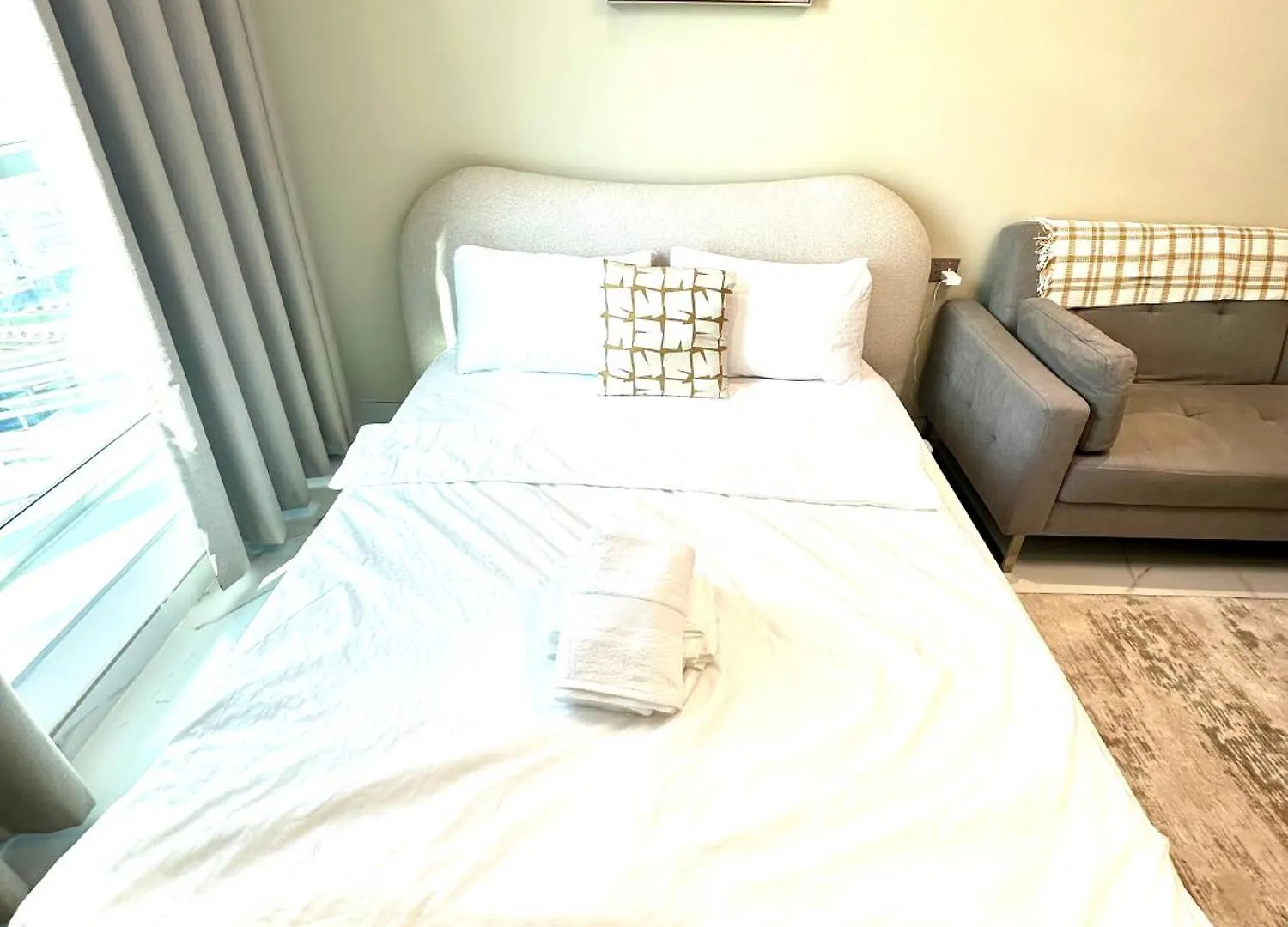 Stunning Studio With Sea-View In Jlt Dubai 0*,
